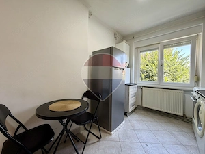 Apartament cu 2 camere de închiriat - zona Central - imagine 7