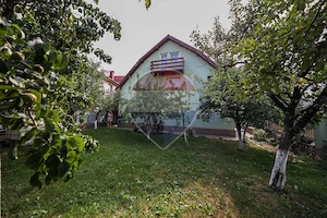 Casa  cu gradina  Sacele -Zona centrala