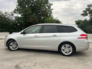 Se vinde autoturismul marca Peugeot 308 ,anul 2016 - imagine 5