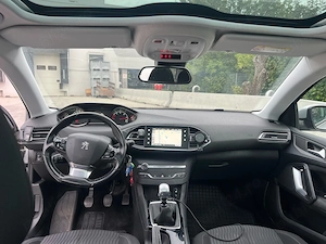 Se vinde autoturismul marca Peugeot 308 ,anul 2016 - imagine 4