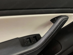 Tesla Model 3 - imagine 17