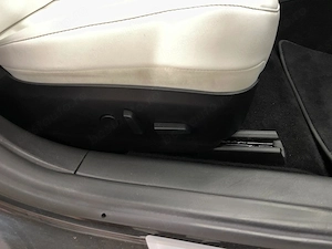 Tesla Model 3 - imagine 16