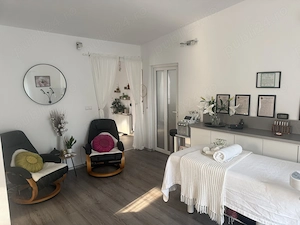 Masaj 4 mâini   două terapeute, o experiență de relaxare