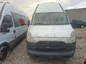 Dezmembrez Iveco daily 3.0 170 cp