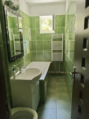 proprietar închiriez apartament cu doua camere semidecomandat in Bacău  - imagine 2