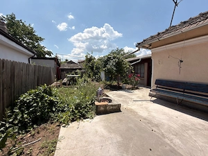 Casă de vânzare, 115 mp, teren 700 mp, zona Leu - imagine 7