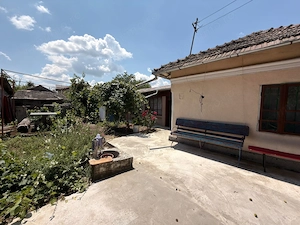 Casă de vânzare, 115 mp, teren 700 mp, zona Leu - imagine 3
