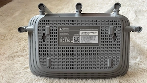 Router TP-Lynk, MikroTik, Tenda