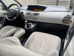 CITROEN C4 PICASSO,AN 2007,Motor 1,6 DieselKM 177000,Pilot Automat,Jante - imagine 6