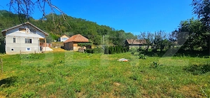 Casă țărănească cu 180 mp utili și teren de 1360 mp, Așchileu Mare - imagine 3