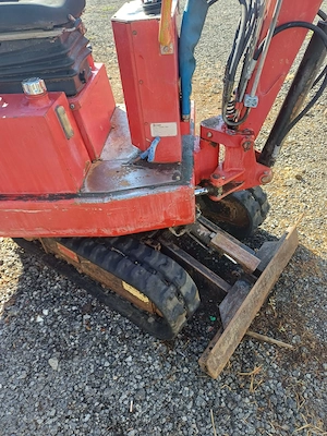 Hinowa miniexcavator - imagine 4