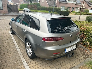 alfa romeo 159 facelift din 2010 - imagine 4