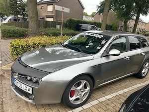 alfa romeo 159 facelift din 2010 - imagine 3
