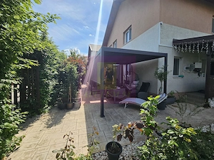 Casă 2019, P+1+pod, renovată, curte amenajată, aproape de pădure - imagine 3