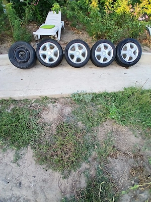 Vând jante originale din aliaj+3 cauciucuri în stare impecabilă  - imagine 5