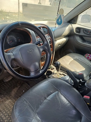 De vânzare Hyundai Santa Fe pentru dezmembrare. - imagine 5