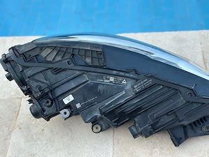 Far Dreapta Audi Q8 Matrix LED fara module - imagine 2