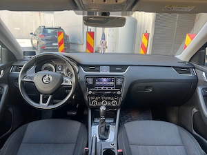 SKODA OCTAVIA,AN 2018,MOTOR 1,6 Diesel,Cutie  Automata,Pilot,Scaune Incalzite,BIXENON LEDURI, - imagine 9