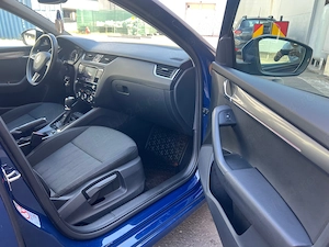 SKODA OCTAVIA,AN 2018,MOTOR 1,6 Diesel,Cutie  Automata,Pilot,Scaune Incalzite,BIXENON LEDURI, - imagine 8