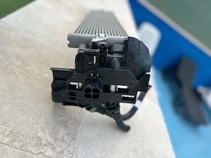 Radiator Ulei Cutie Viteze OEM BMW Seria 8 G14 G15 G16 Impecabil