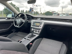 PASSAT 2,0 Diesel,EURO 6,Automat,DISTRONIC,KEYLESS GO,Plafon PANORAMIC,Navi,Distributia Schimbata - imagine 9