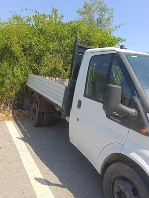 Camion cu remorca 