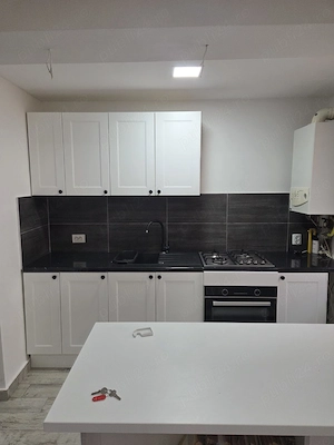 Vand urgent apartament in orasul Baicoi - imagine 5