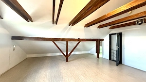 DUPLEX LA INTRARE IN MOSNITA NOUA - imagine 10