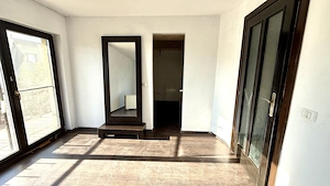 DUPLEX LA INTRARE IN MOSNITA NOUA - imagine 7