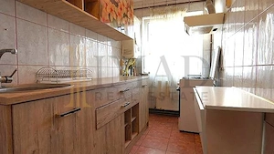 De  #238;nchiriat – un apartament simplu,  #238;ntr-o zon #259;  #238;n care ai totul aproape   Micr - imagine 7