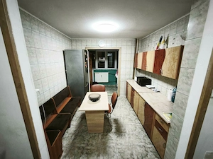 Apartament 3 camere | Etaj 2 | Bloc anvelopat | Zona Diham   Basarabia - imagine 2