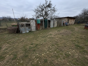 De închiriat in GILAU: Fermă Grajd 4 cai, padocuri + Teren 4000mp, la 12 km de Cluj - imagine 4