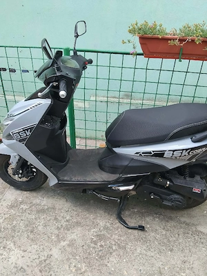 scuter fara permis limitat la 25km h - imagine 3