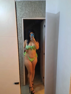 Singura in locatie fac si deplasări 