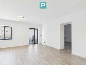 Casă cu 4 camere și teren de 738 mp - Șimand - imagine 5