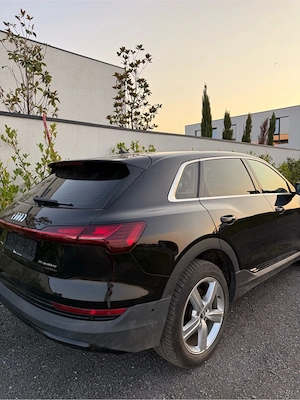 Audi E-tron 55 quattro - imagine 3