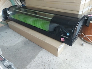 Vitrina frigorifica pentru sushi 
