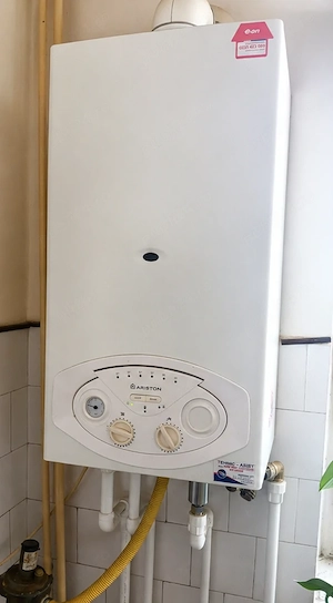 Vand apartament 3 camere Dorohoi str Dumitru Furtuna - imagine 5