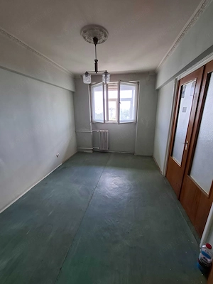 Apartament 3 camere decomandat, et 7/10, balcon 13 mp, parcare – Valea Ialomitei - imagine 3