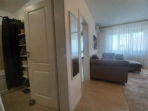 Garsoniera Cu Terasa Militari- EnVogue Residence - imagine 7