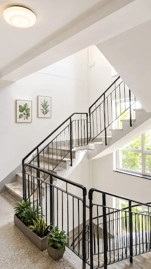 Apartament 3 camere ,decomandat ,2 bai ,zona 1 Mai - imagine 10