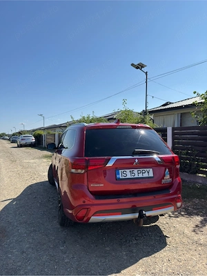 Vand Mitsubishi Outlander PHEV