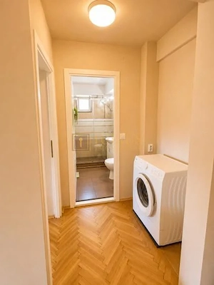 Ultracentral-Medicina, UVT| 2 camere| recent renovat| centrala proprie| clima| - imagine 4