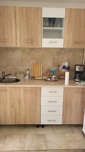 Inchiriez apartament in regim hotelier - imagine 5