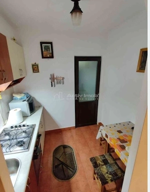 Lugoj, Ap. 1 Cam., 41 Mp.,  Et. 3, Strada Cernei, Langa Liceul Aurel Vlaicu - imagine 3