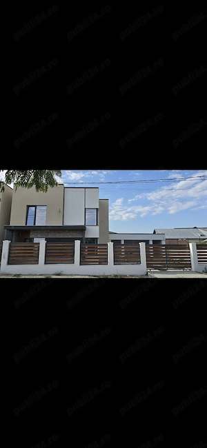 Vand casa P+1 si anexa parter(terasa)