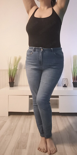 Șatenă matura, cu forme 45 ani. Nu primesc cu accesorii bile, altele.