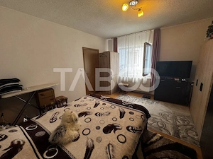 Apartament la casa cu 3 camere si garaj propriu Orasul de Jos Sibiu - imagine 15