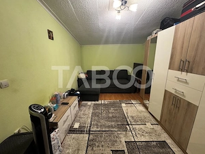 Apartament la casa cu 3 camere si garaj propriu Orasul de Jos Sibiu - imagine 7