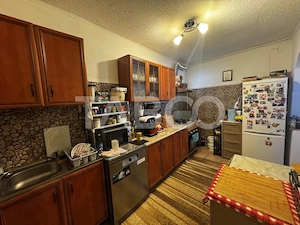Apartament la casa cu 3 camere si garaj propriu Orasul de Jos Sibiu - imagine 9